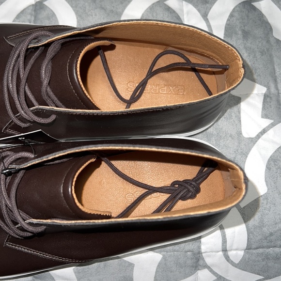 EXPRESS CHUKKA SNEAKERS - Picture 7 of 7